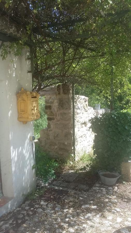 Appartement Dans Hameau Provencal Allauch Exterior photo